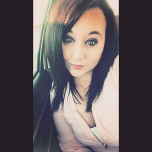 Meet your Posher, Cassie